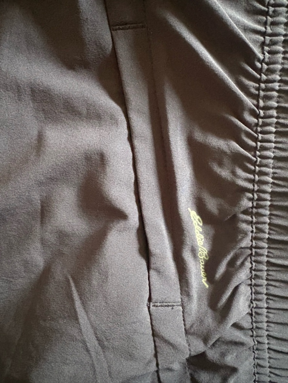 NWOT Eddie Bauer Navy lightweight travel pants with Small  Script Logo